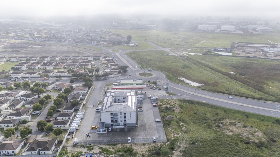 2 Bedroom Property for Sale in Highbury Western Cape